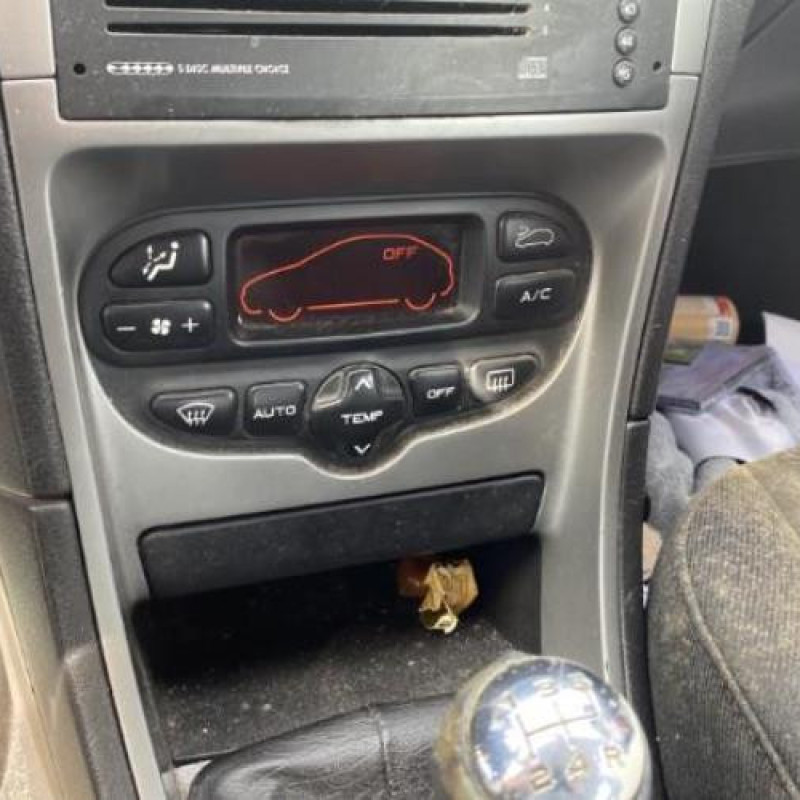 Ecran GPS PEUGEOT 307 Photo n°15