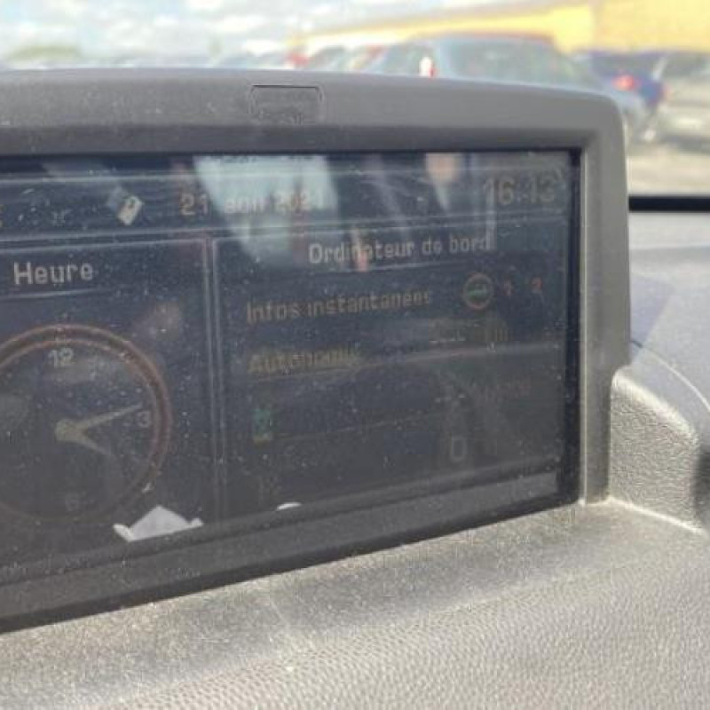 Ecran GPS PEUGEOT 307 Photo n°16