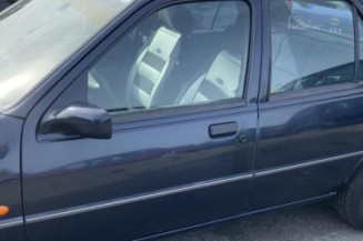 Retroviseur gauche FORD FIESTA 3