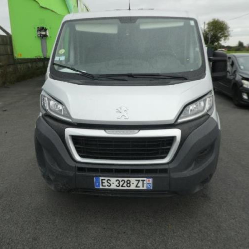 Crosse arriere droit PEUGEOT BOXER 3 Photo n°6