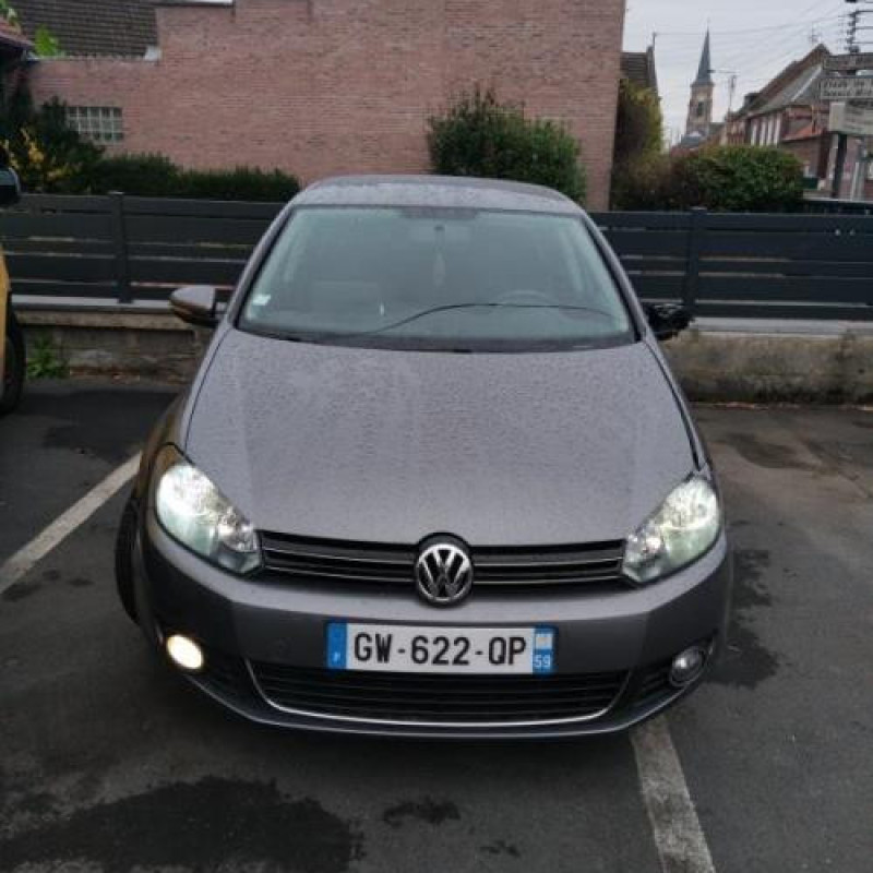Feu arriere secondaire gauche (feux) VOLKSWAGEN GOLF 6 Photo n°4