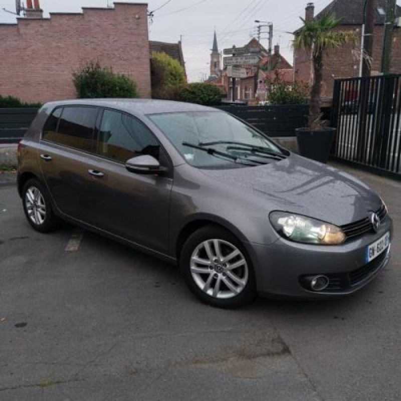 Feu arriere secondaire gauche (feux) VOLKSWAGEN GOLF 6 Photo n°5