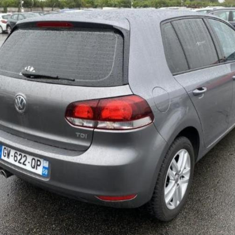 Feu arriere secondaire gauche (feux) VOLKSWAGEN GOLF 6 Photo n°15