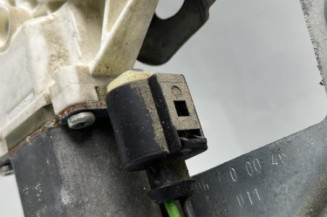 Leve vitre electrique avant gauche VOLKSWAGEN CRAFTER 1