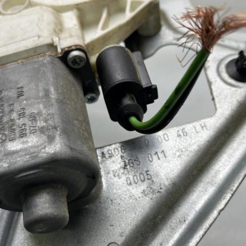 Leve vitre electrique avant gauche VOLKSWAGEN CRAFTER 1 Photo n°7