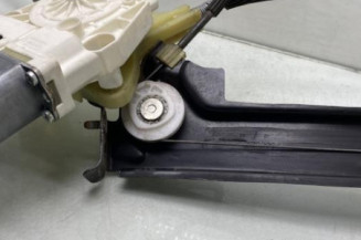 Leve vitre electrique avant gauche RENAULT LAGUNA 3