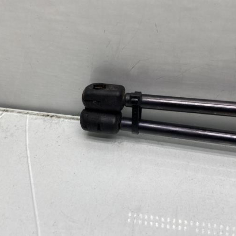Verin de coffre CITROEN C4 PICASSO 2 Photo n°4