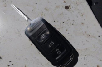 Renfort pare choc arriere (traverse) VOLKSWAGEN POLO 5