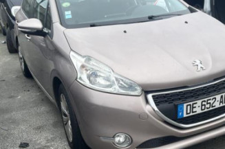 Amortisseur avant droit PEUGEOT 208 1