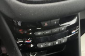 Amortisseur avant droit PEUGEOT 208 1