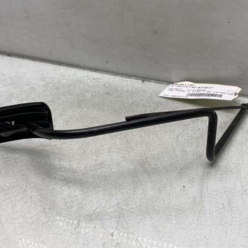 Pedalier d'accelerateur PEUGEOT 205 Photo n°3