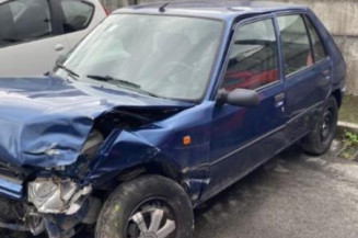 Pedalier d'accelerateur PEUGEOT 205