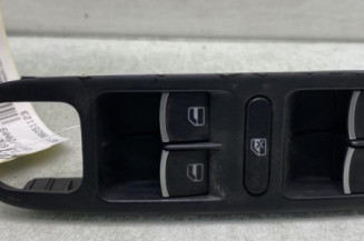 Interrupteur de leve vitre avant gauche VOLKSWAGEN GOLF 6 Photo n°1