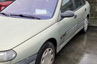 Leve vitre electrique avant gauche RENAULT LAGUNA 1