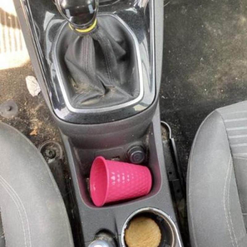 Verin de coffre FORD FIESTA 6 Photo n°18