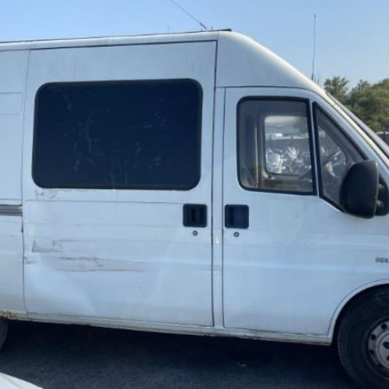 Leve vitre electrique avant gauche PEUGEOT BOXER 1 Photo n°9
