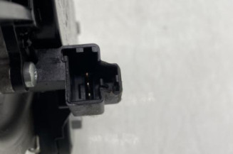 Moteur essuie glace arriere FORD FIESTA 6