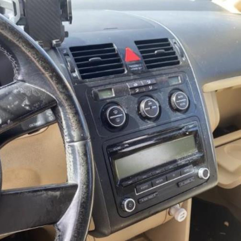 Moteur essuie glace avant droit VOLKSWAGEN TOURAN 1 Photo n°15