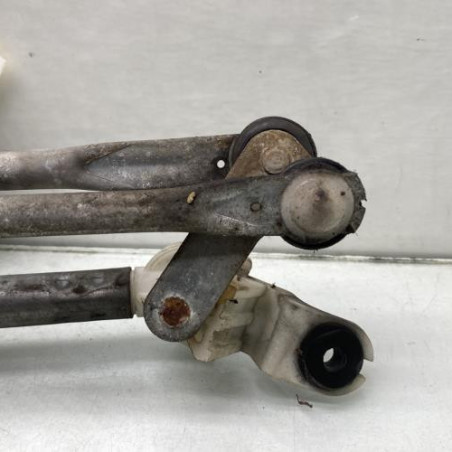 Moteur essuie glace avant SUZUKI SWIFT 3