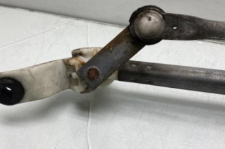 Moteur essuie glace avant SUZUKI SWIFT 3