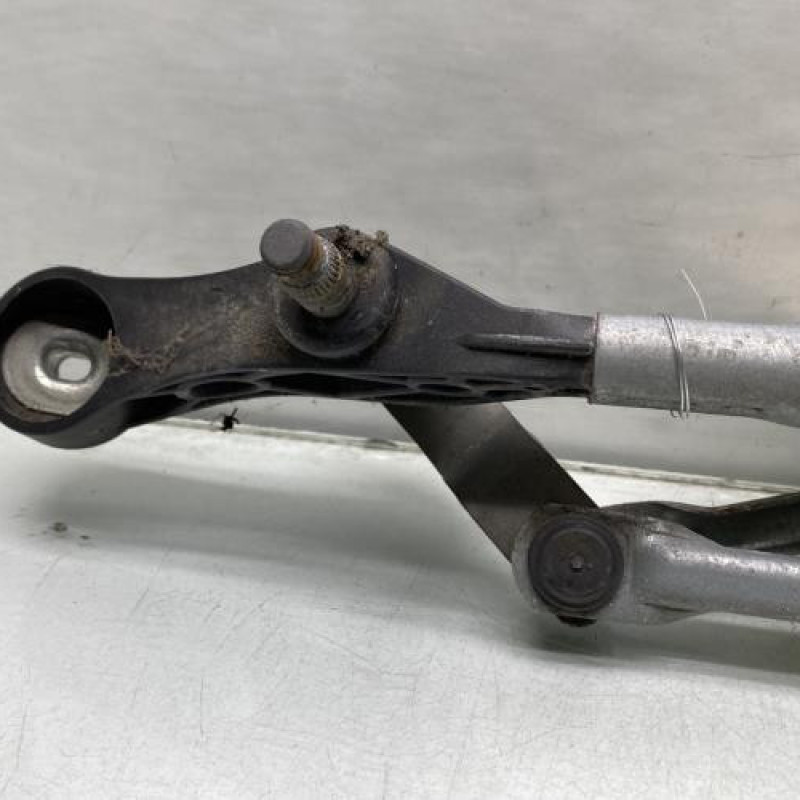 Moteur essuie glace avant BMW SERIE 3 F30/F80 Photo n°3