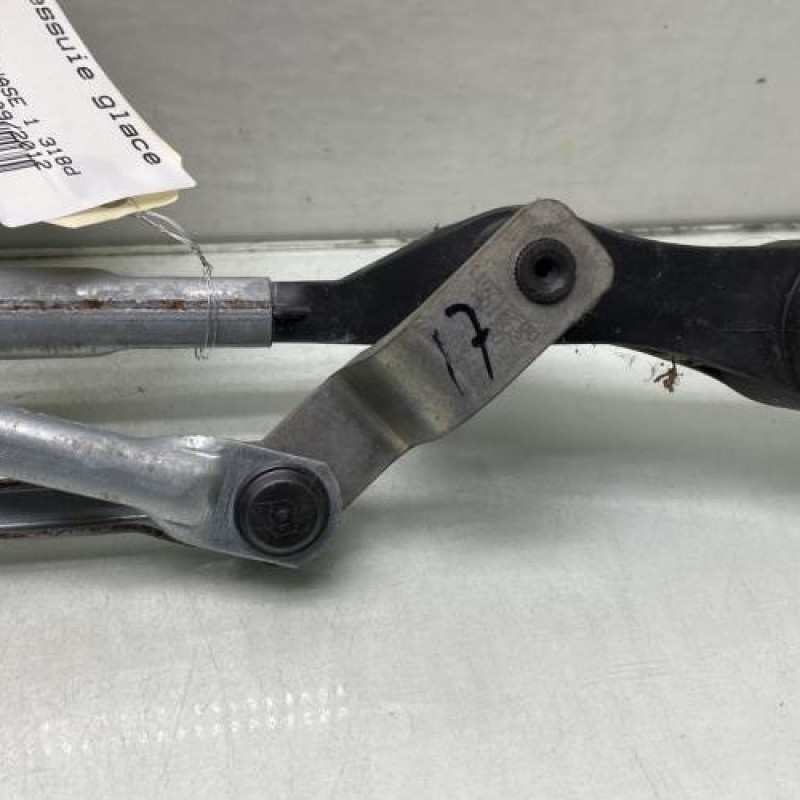 Moteur essuie glace avant BMW SERIE 3 F30/F80 Photo n°5