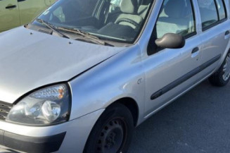 Cremaillere assistee RENAULT CLIO 2 Photo n°1