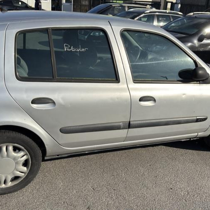 Cremaillere assistee RENAULT CLIO 2 Photo n°7