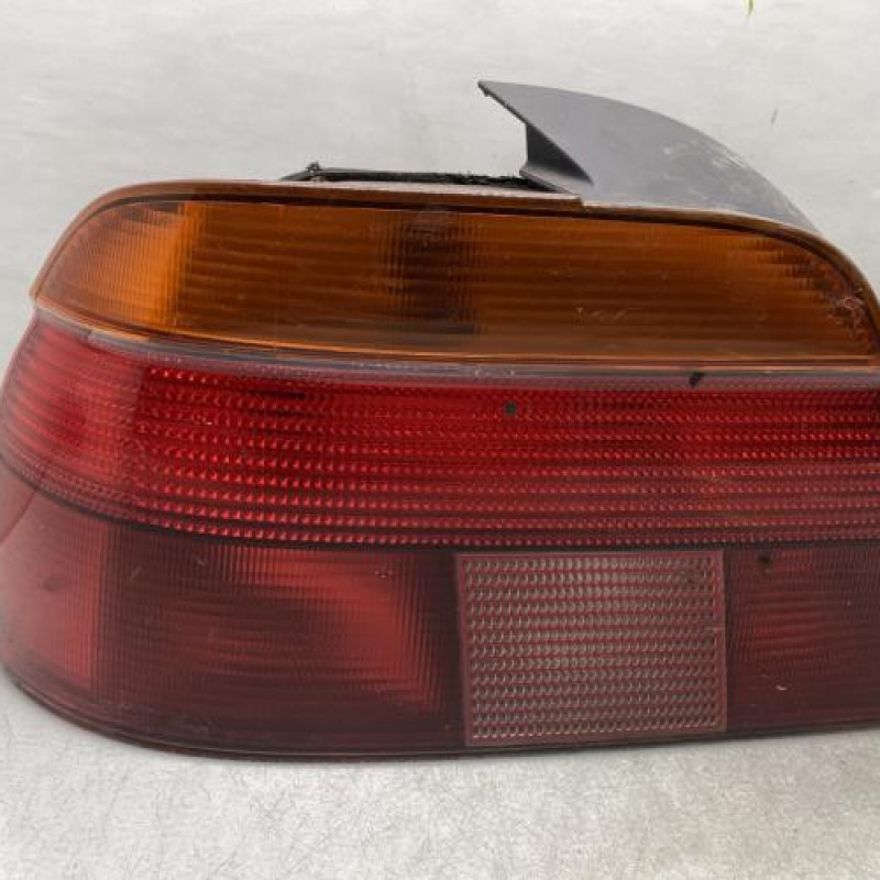 Feu arriere principal gauche (feux) BMW SERIE 5 E39 Photo n°1
