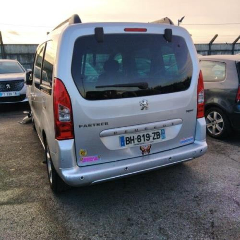 Moteur essuie glace arriere PEUGEOT PARTNER 2 Photo n°5