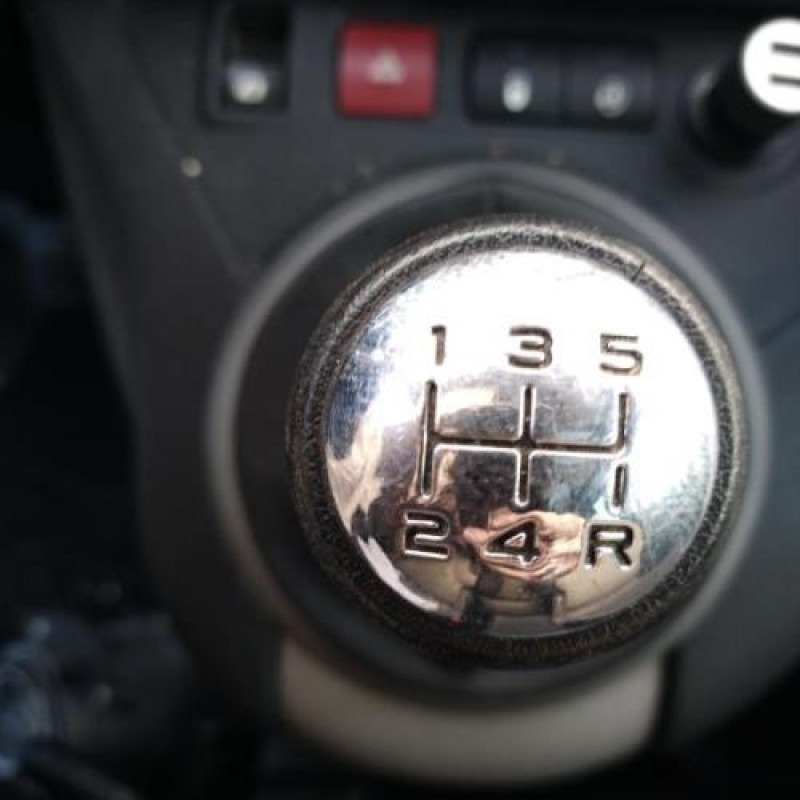 Moteur essuie glace arriere PEUGEOT PARTNER 2 Photo n°11
