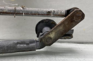 Moteur essuie glace avant OPEL CORSA B