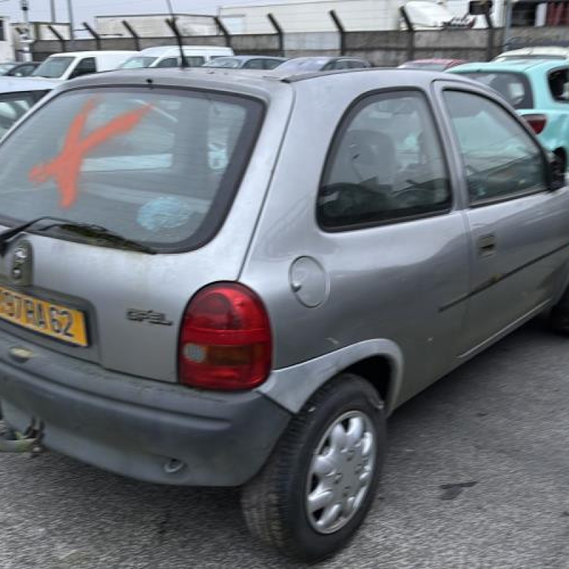Moteur essuie glace avant OPEL CORSA B Photo n°10
