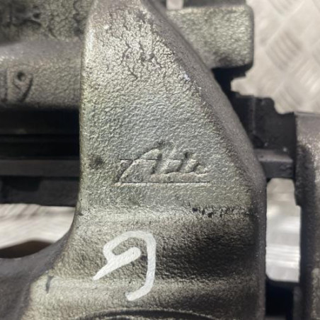 Etrier avant gauche (freinage) FORD FOCUS 4