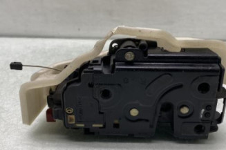 Serrure arriere droit VOLKSWAGEN GOLF 5 Photo n°1