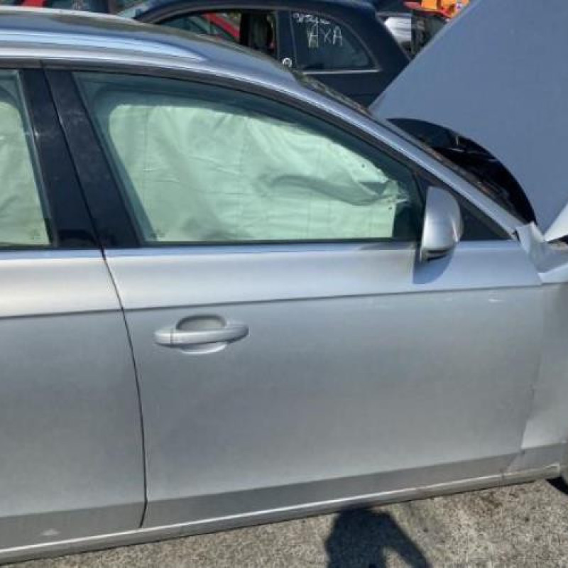 Serrure arriere droit AUDI A4 3 Photo n°12