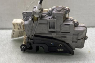 Serrure avant droit AUDI A4 3