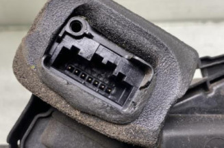 Serrure avant gauche VOLKSWAGEN POLO 5