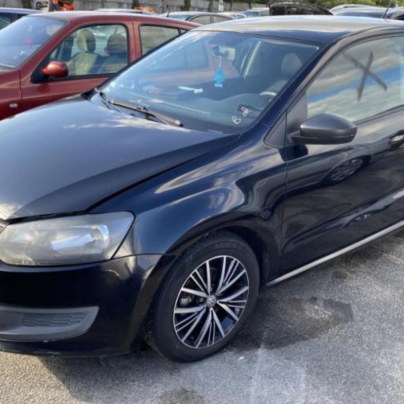 Serrure avant gauche VOLKSWAGEN POLO 5 Photo n°6