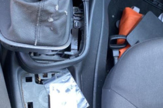 Serrure avant gauche VOLKSWAGEN POLO 5