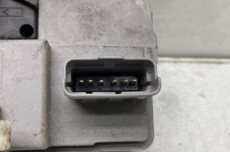 Serrure avant droit CITROEN BERLINGO 1