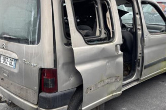 Serrure avant droit CITROEN BERLINGO 1
