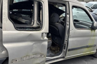 Serrure avant droit CITROEN BERLINGO 1