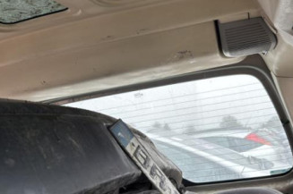 Serrure avant droit CITROEN BERLINGO 1