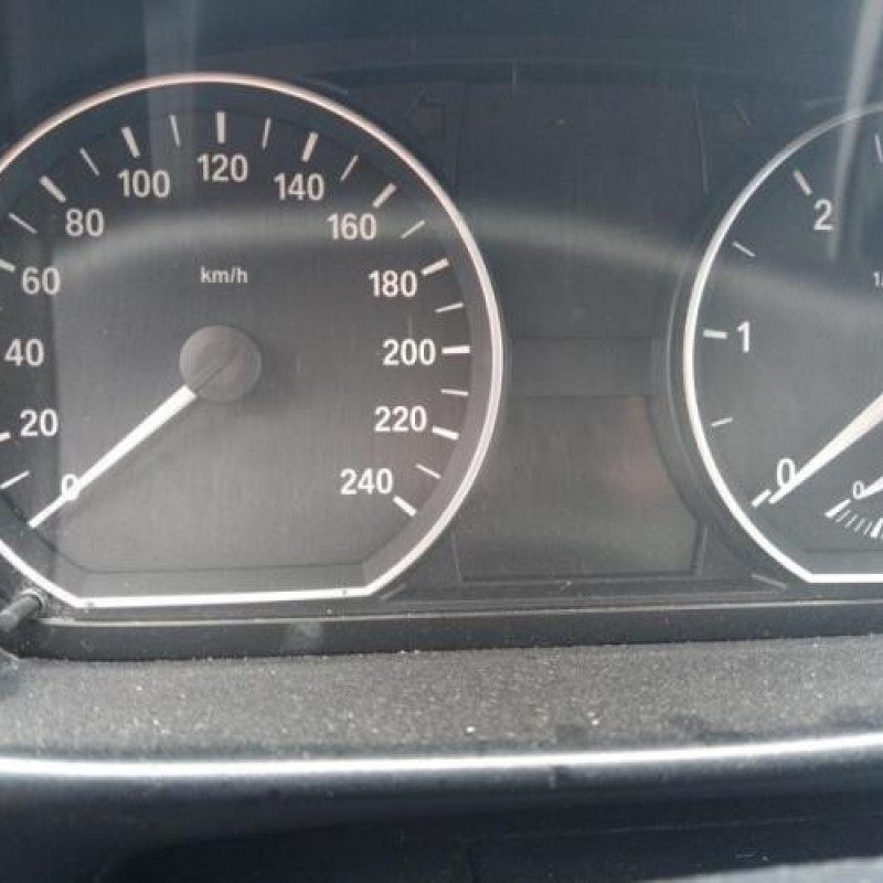 Moteur BMW SERIE 1 E87 Photo n°8