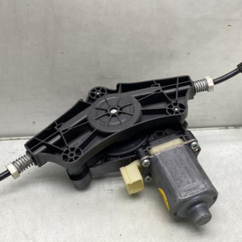 Leve vitre electrique avant gauche VOLKSWAGEN GOLF 7 Photo n°6