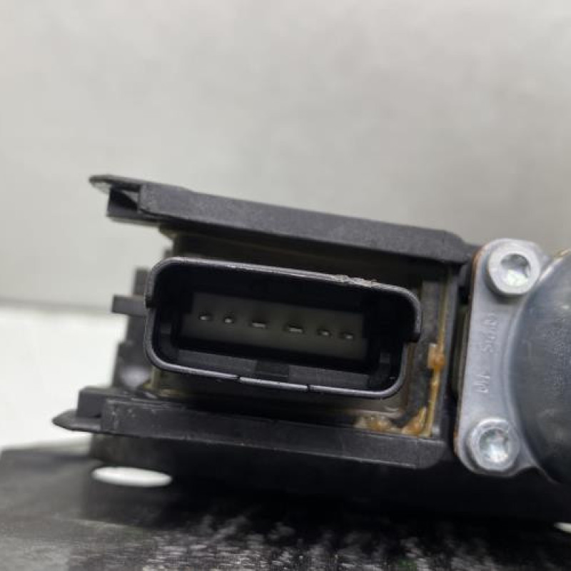 Leve vitre electrique arriere droit PEUGEOT 308 1 Photo n°4