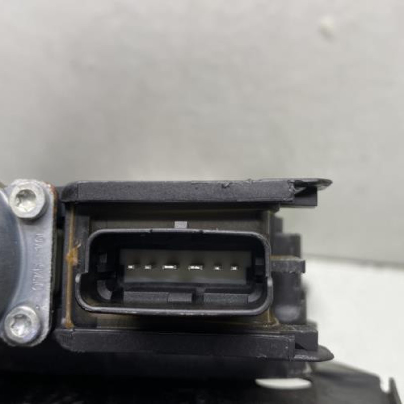 Leve vitre electrique arriere gauche PEUGEOT 308 1 Photo n°3