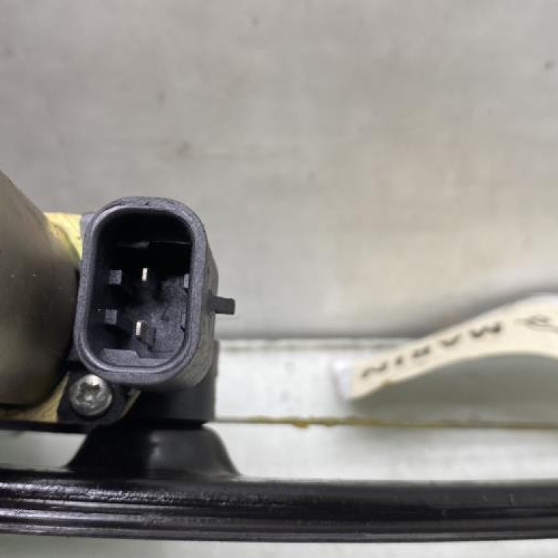 Leve vitre electrique avant gauche FIAT PUNTO 2 Photo n°4