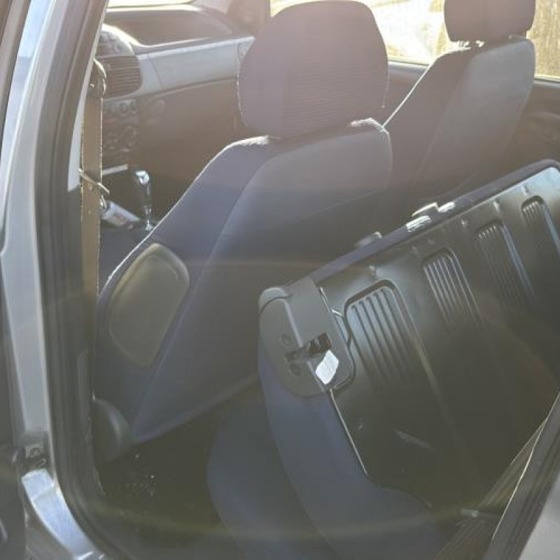 Leve vitre electrique avant gauche FIAT PUNTO 2 Photo n°14
